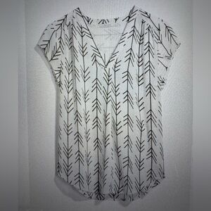 Monday Fun Lillian V Neck Blouse